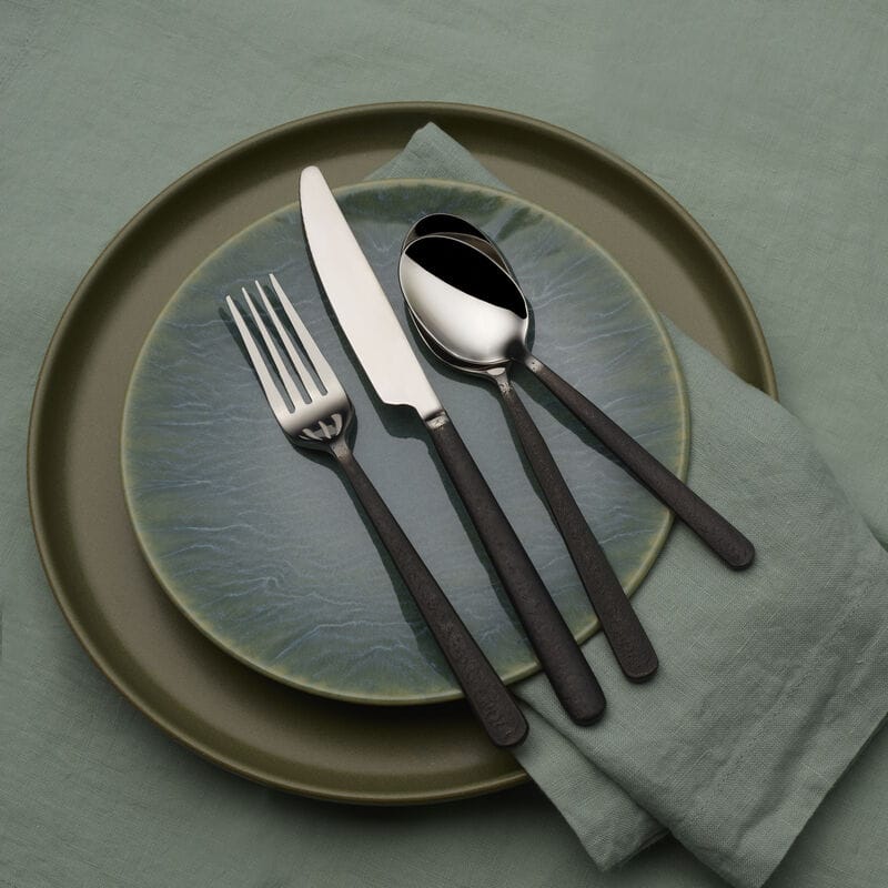 Calyx Black Forged 20 Piece Flatware Set. Service for 4 - Image 2