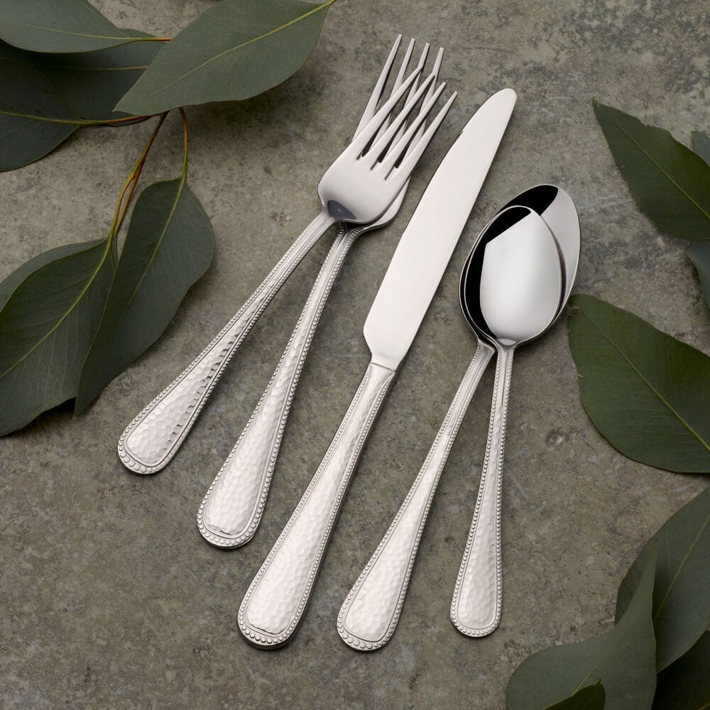 Halston 20 Piece Flatware Set. Service for 4 - Image 3